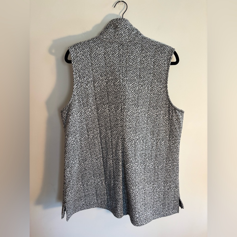 Habitat Chic Button-Up Quilted Vest - Picture 4 of 6
